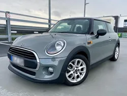 Grau Gebraucht 2018 Mini ONE Kleinwagen | 12.600 € (Fairer Preis)