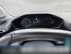 Schwarz Gebraucht 2020 Peugeot 208 Active Kleinwagen | 13.350 € (Etwas zu teuer)