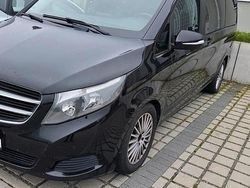 Schwarz Gebraucht 2014 Mercedes V220 Van / Kleinbus | 26.500 €