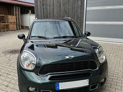 Grün Gebraucht 2012 Mini Cooper S Countryman SUV | 15.990 €