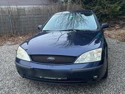 Blau Gebraucht 2001 Ford Mondeo Limousine | 400 € (Superpreis)