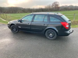 Schwarz Gebraucht 2006 Renault Laguna GrandTour Kombi | 1.400 €
