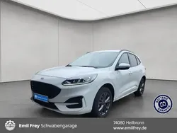 Weiß frozen white Gebraucht 2022 Ford Kuga ST-Line SUV | 27.990 € (Fairer Preis)