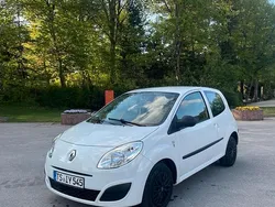 Weiß Gebraucht 2009 Renault Twingo Kleinwagen | 2.100 € (Guter Preis)