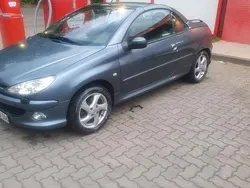 Grau Gebraucht 2006 Peugeot 206 CC Cabrio | 1.200 € (Guter Preis)