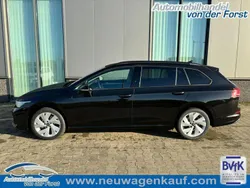 Wählbar Neu 2024 VW Golf VIII Basis Limousine | 22.590 € (Superpreis)