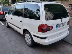 Weiß Gebraucht 2008 VW Sharan Comfortline Van / Kleinbus | 2.500 € (Fairer Preis)