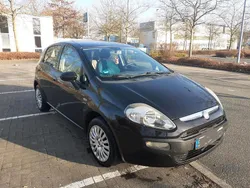 Schwarz Gebraucht 2012 Fiat Punto Kleinwagen | 2.499 € (Fairer Preis)