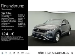Indiumgrau metallic Gebraucht 2024 VW T-Roc Life SUV | 21.990 € (Guter Preis)