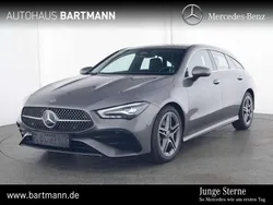 Lack mountaingrau Gebraucht 2024 Mercedes CLA200 AMG Kombi | 32.900 € (Guter Preis)