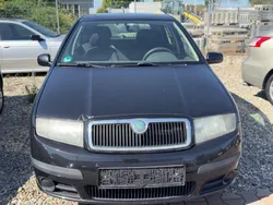 Schwarz Gebraucht 2006 Skoda Fabia Cool Edition Kleinwagen | 699 € (Superpreis)