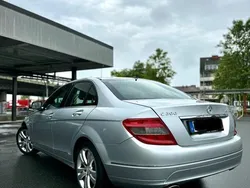 Silber Gebraucht 2007 Mercedes C200 Limousine | 5.700 €
