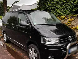 Schwarz Gebraucht 2013 VW T5 Highline Van | 18.500 € (Etwas zu teuer)
