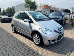 Silber Gebraucht 2009 Mercedes A170 Avantgarde Limousine | 6.799 € (Fairer Preis)