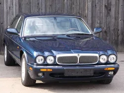 Blau Gebraucht 1998 Jaguar XJ8 Sovereign Limousine | 6.999 €