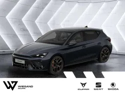Magnetic grau Gebraucht 2025 Cupra Leon VZ Limousine | 48.365 € (Teuer)