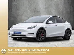 Weiß weiß sonderlack Gebraucht 2022 Tesla Model Y Performance SUV | 47.900 €