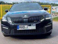 Schwarz Gebraucht 2018 Skoda Octavia RS Kombi | 21.100 € (Teuer)