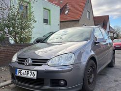 Grau Gebraucht 2007 VW Golf V Sportline Limousine | 4.399 € (Fairer Preis)