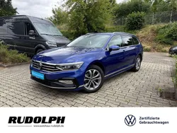Blau Gebraucht 2022 VW Passat Business Kombi | 30.990 € (Etwas zu teuer)
