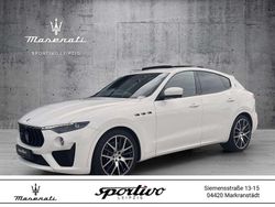 Bianco Gebraucht 2020 Maserati Levante SUV | 84.877 €