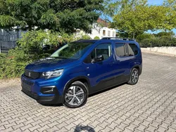 Blau Gebraucht 2023 Peugeot e-Rifter GT Van / Kleinbus | 22.980 € (Guter Preis)