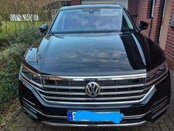 Schwarz Gebraucht 2018 VW Touareg Elegance SUV | 35.900 € (Guter Preis)