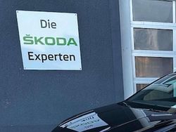 Schwarz Gebraucht 2023 VW Taigo R-line SUV | 22.090 € (Fairer Preis)