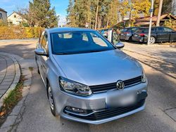 Grau Gebraucht 2015 VW Polo Comfortline Limousine | 8.400 € (Fairer Preis)