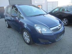 Blau Gebraucht 2013 Opel Zafira Family Van / Kleinbus | 3.900 €