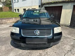 Schwarz Gebraucht 2004 VW Passat Kombi | 1.000 € (Superpreis)