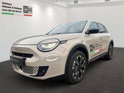 Beige Gebraucht 2024 Fiat 600 La Prima SUV | 26.990 € (Teuer)
