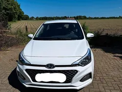 Weiß Gebraucht 2019 Hyundai i20 Trend Kleinwagen | 13.100 € (Fairer Preis)