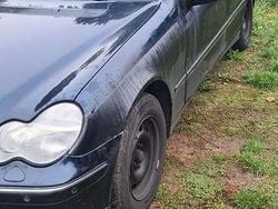 Gebraucht 2001 Mercedes C200 Elegance Kombi | 1.500 € (Guter Preis)