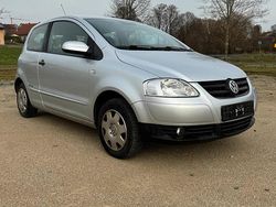 Silber Gebraucht 2011 VW Fox Style Kleinwagen | 2.200 € (Fairer Preis)