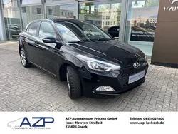 Phantom black Gebraucht 2015 Hyundai i20 Intro Edition Limousine | 10.780 € (Fairer Preis)