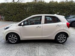 Beige Gebraucht 2023 Kia Picanto Spirit Kleinwagen | 11.980 € (Guter Preis)