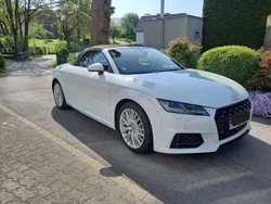 Weiß Gebraucht 2021 Audi TT Roadster Premium Cabrio | 30.800 € (Guter Preis)