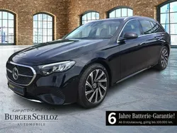 Metalliclack obsidianschwarz Gebraucht 2024 Mercedes E300 Kombi | 52.900 € (Superpreis)