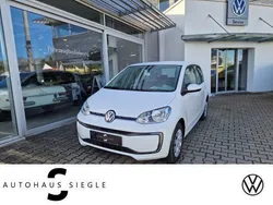 Pure white Gebraucht 2021 VW e-up! move up! Kleinwagen | 13.580 € (Guter Preis)