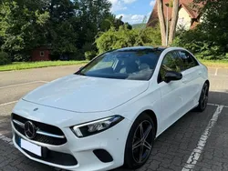 Weiß Gebraucht 2022 Mercedes A200 Night Limousine | 29.200 € (Fairer Preis)