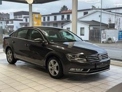 Braun Gebraucht 2011 VW Passat Highline Limousine | 8.700 € (Fairer Preis)
