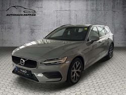 Vapour grey Gebraucht 2024 Volvo V60 Core Kombi | 37.900 € (Superpreis)