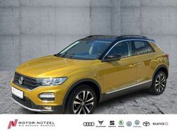 Kurkumagelb metallic Gebraucht 2020 VW T-Roc United SUV | 21.930 € (Fairer Preis)