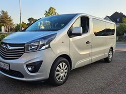 Aluminium silber/grey(m2) Gebraucht 2019 Opel Vivaro Van | 15.900 € (Etwas zu teuer)