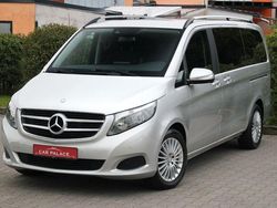 Silber Gebraucht 2016 Mercedes V220 Edition Van / Kleinbus | 27.998 € (Guter Preis)