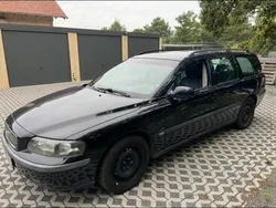Schwarz Gebraucht 2002 Volvo V70 Kombi | 3.500 € (Teuer)