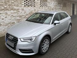 Silber Gebraucht 2013 Audi A3 Limousine | 8.000 € (Superpreis)