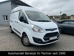 Weiß Gebraucht 2016 Ford Transit Custom Van / Kleinbus | 9.999 €