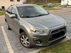 Grau Gebraucht 2014 Mitsubishi ASX Edition SUV | 10.000 € (Fairer Preis)
